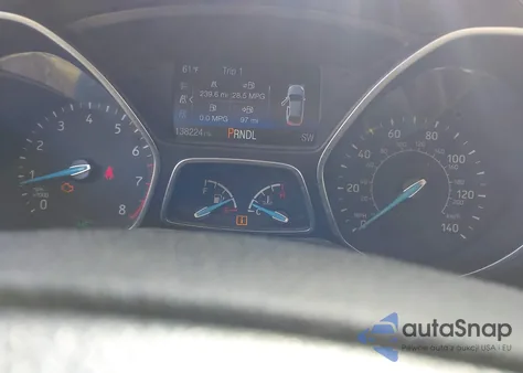 2015 Ford Focus Se z USA, uszkodzony, nr VIN 1FADP3F26FL353976